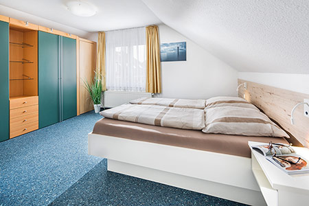 Schlafzimmer der Seerose in der Villa Rosenhof